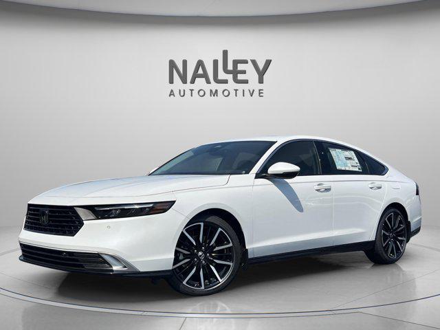 Photo of 2025 Platinum White Pearl Honda Accord Hybrid