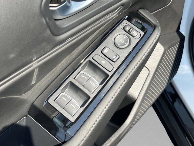 Photo of 2025 Platinum White Pearl Honda Accord Hybrid