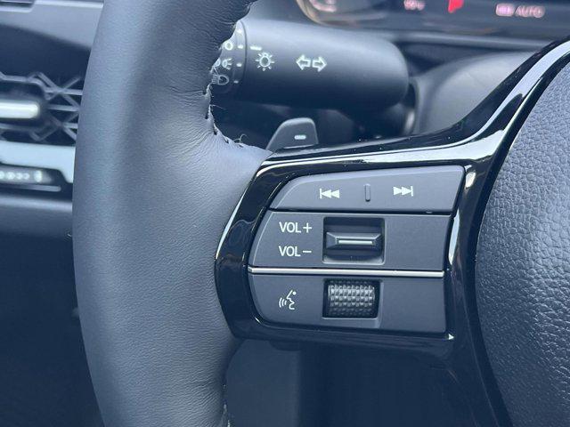 Photo of 2025 Platinum White Pearl Honda Accord Hybrid