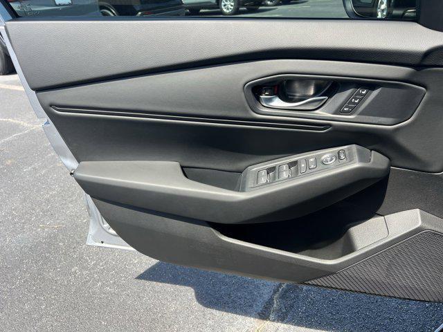 Photo of 2025 Solar Silver Metallic Honda Accord Hybrid