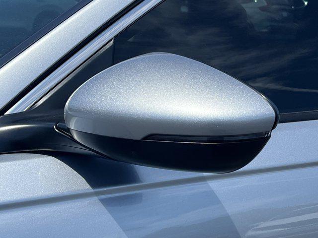 Photo of 2025 Solar Silver Metallic Honda Accord Hybrid