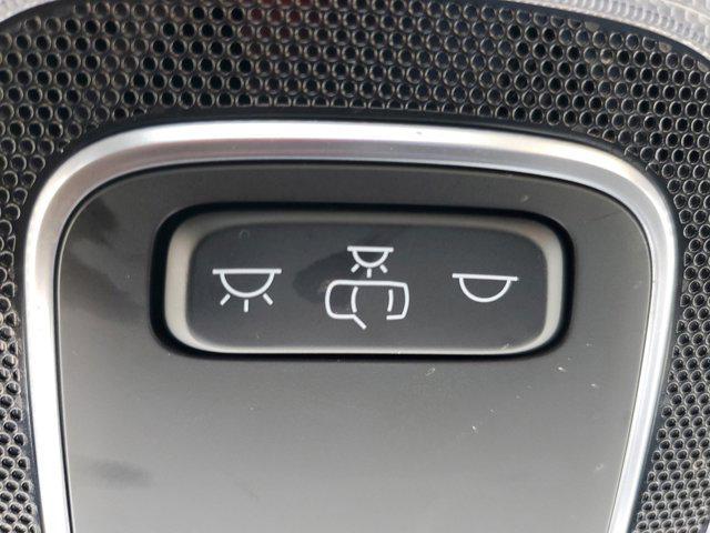 Photo of 2023 Ultimate Red Hyundai ELANTRA