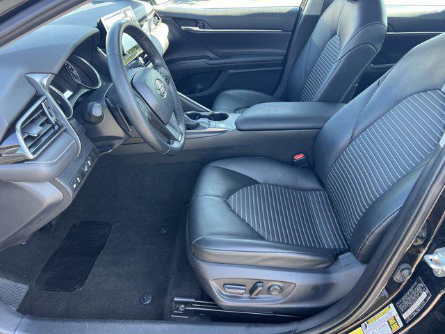 Photo of 2023 Midnight Black Metallic Toyota Camry