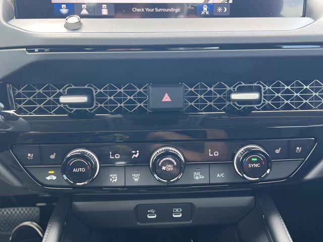 Photo of 2025 Platinum White Pearl Honda Accord Hybrid