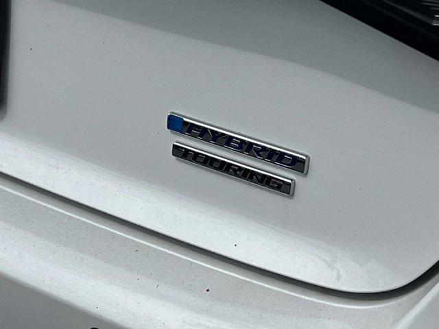 Photo of 2025 Platinum White Pearl Honda Accord Hybrid
