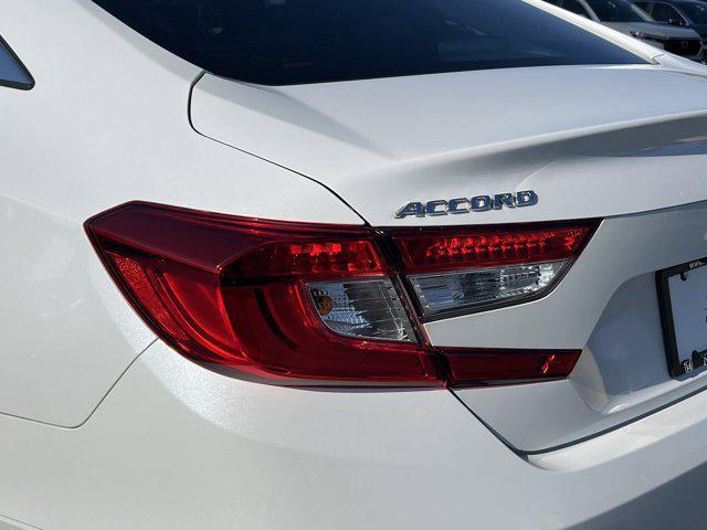 Photo of 2021 Lunar Silver Metallic Honda Accord