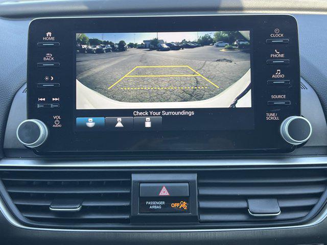 Photo of 2021 Lunar Silver Metallic Honda Accord