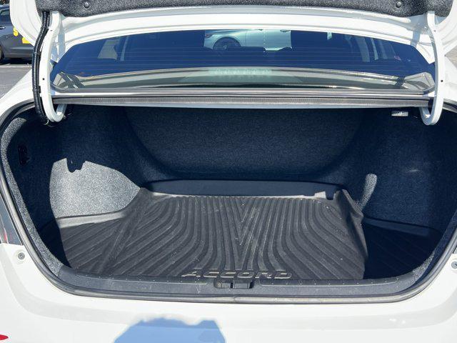 Photo of 2021 Lunar Silver Metallic Honda Accord