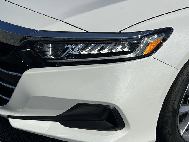 Photo of 2021 Lunar Silver Metallic Honda Accord