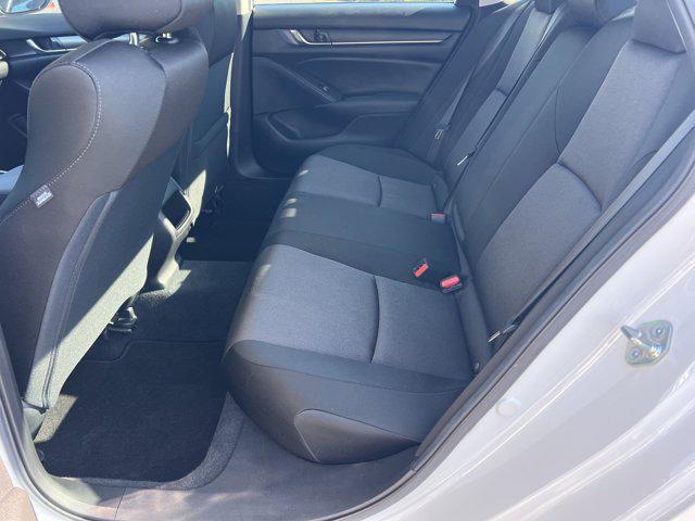 Photo of 2021 Lunar Silver Metallic Honda Accord