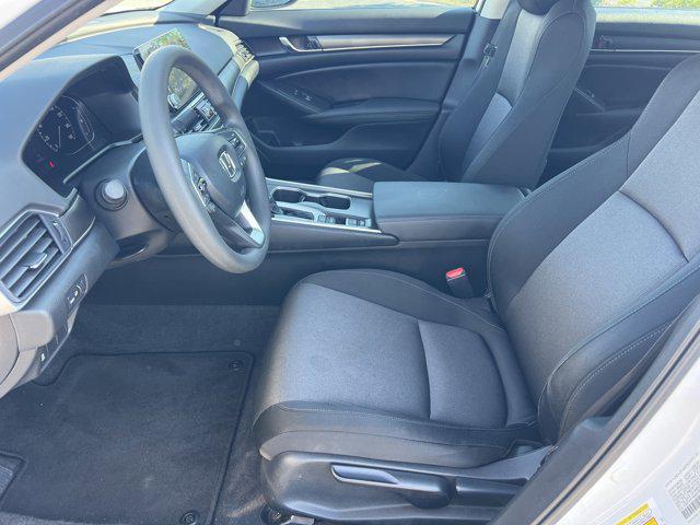 Photo of 2021 Lunar Silver Metallic Honda Accord