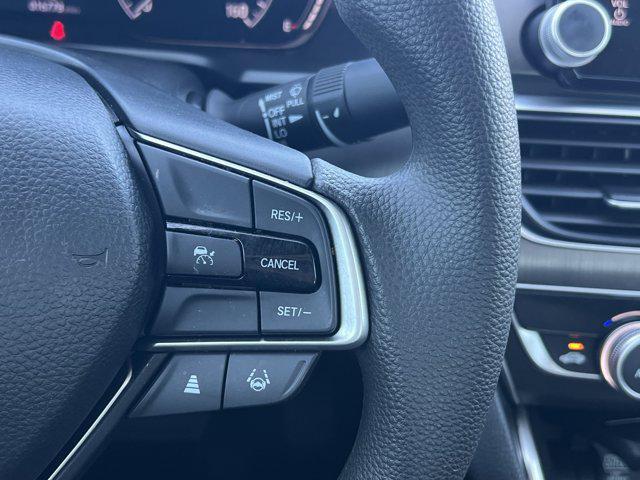 Photo of 2021 Lunar Silver Metallic Honda Accord