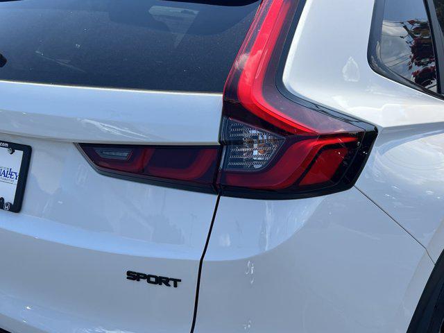 Photo of 2026 Platinum White Pearl Honda CR-V Hybrid