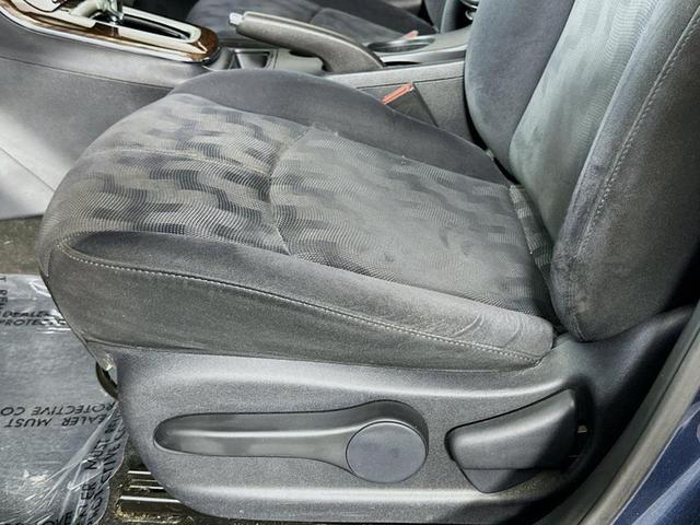 Photo of 2013 Graphite Blue Nissan Sentra