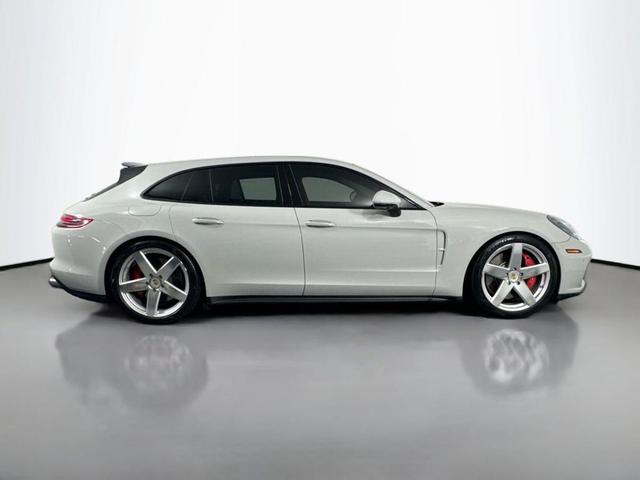 Photo of 2018 Chalk Porsche Panamera