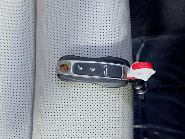 Photo of 2018 Chalk Porsche Panamera