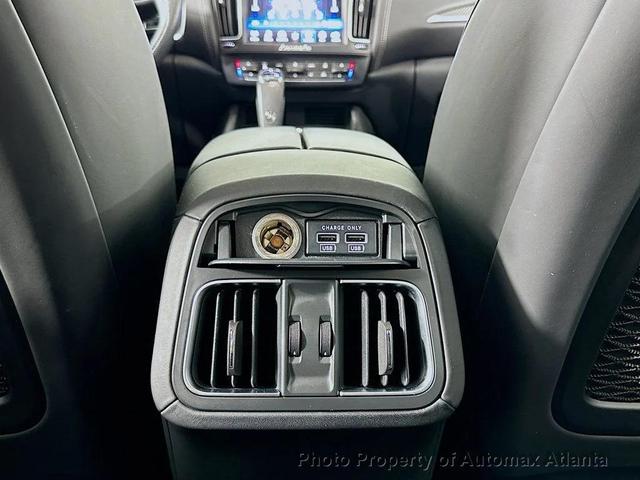 Photo of 2019 Grigio Metallo Metallic Maserati Levante