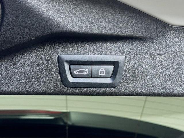 Photo of 2019 Alpine White BMW X5