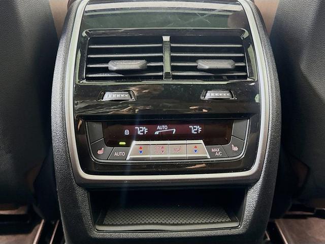 Photo of 2019 Alpine White BMW X5