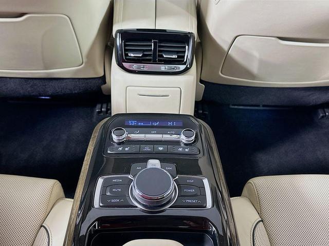 Photo of 2017 Patagonia Blue Metallic Genesis G90
