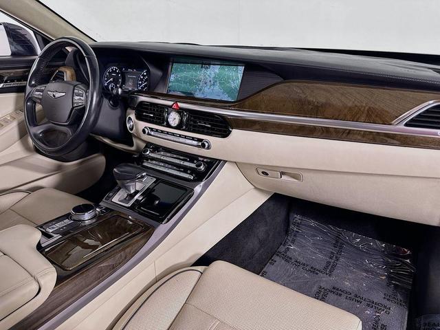 Photo of 2017 Patagonia Blue Metallic Genesis G90