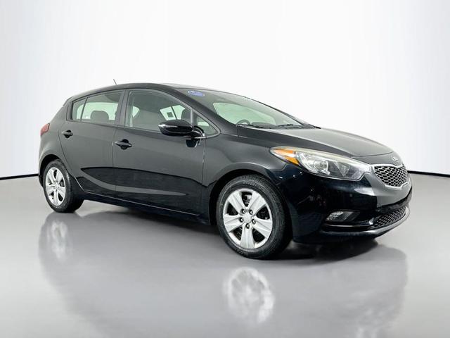 Photo of 2016 Aurora Black Pearl Kia Forte