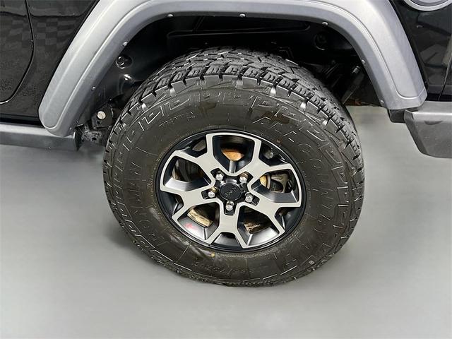 Photo of 2020 Black Clearcoat Jeep Wrangler
