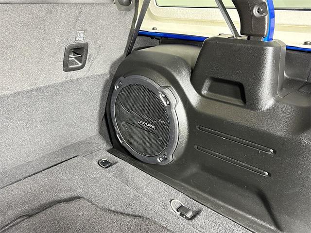 Photo of 2021 Hydro Blue Pearlcoat Jeep Wrangler Unlimited