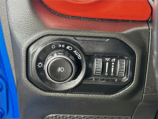 Photo of 2021 Hydro Blue Pearlcoat Jeep Wrangler Unlimited