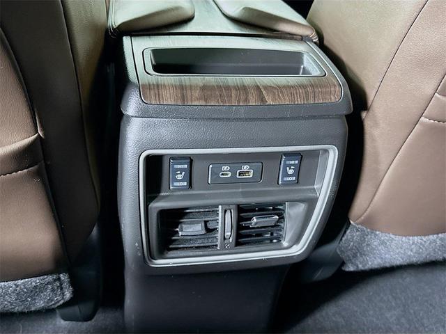 Photo of 2023 Deep Ocean Blue Pearl Nissan Murano