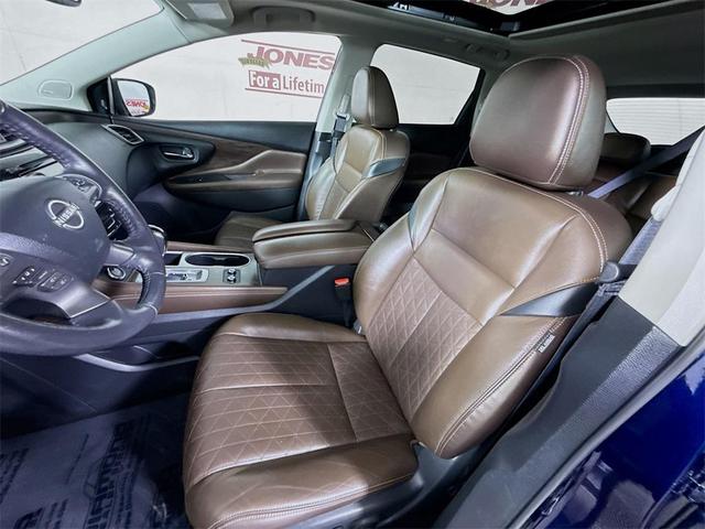 Photo of 2023 Deep Ocean Blue Pearl Nissan Murano