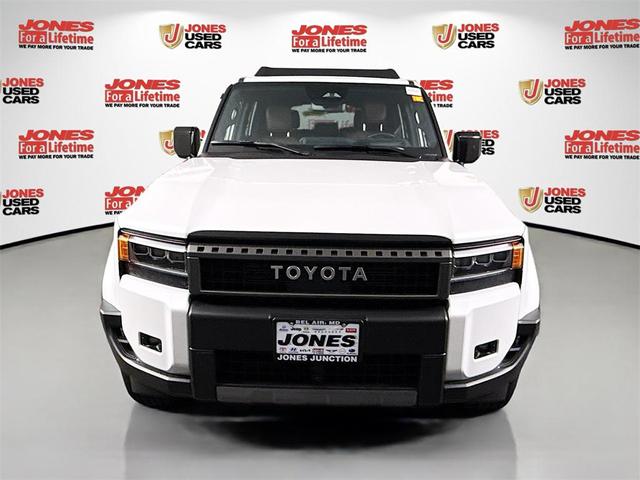 Photo of 2024 Pearl Toyota Land Cruiser