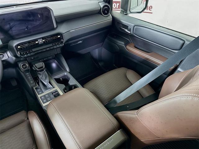 Photo of 2024 Pearl Toyota Land Cruiser