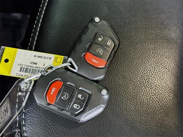 Photo of 2021 Bright White Clearcoat Jeep Wrangler Unlimited