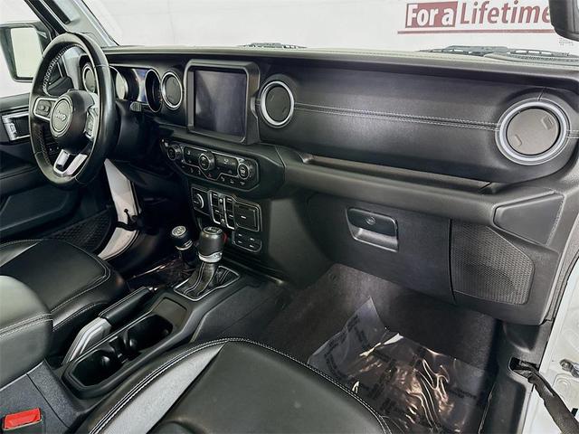 Photo of 2021 Bright White Clearcoat Jeep Wrangler Unlimited