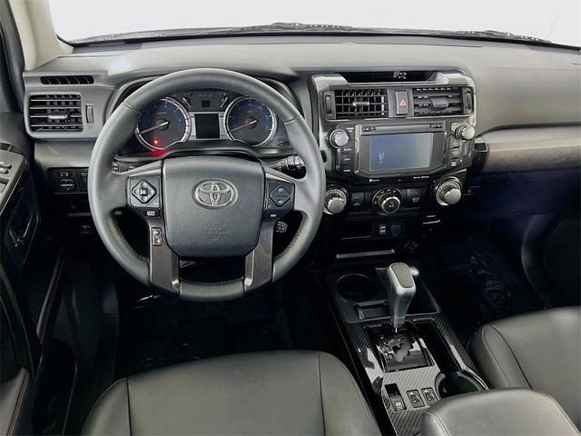 Photo of 2019 Super White Toyota 4Runner