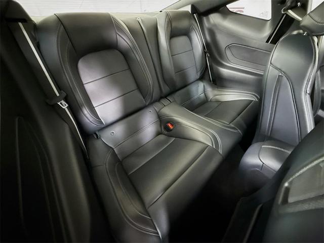 Photo of 2024 Oxford White Ford Mustang