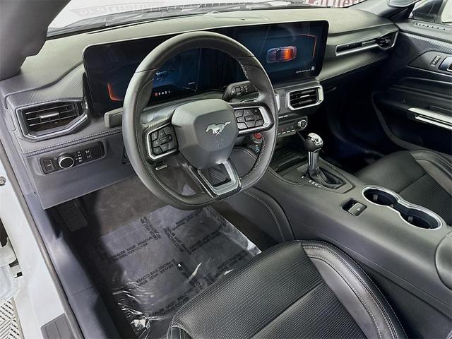 Photo of 2024 Oxford White Ford Mustang