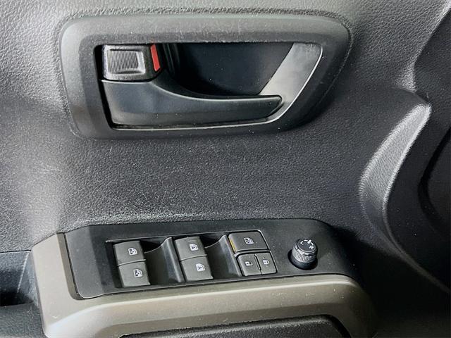 Photo of 2023 Magnetic Gray Toyota Tacoma