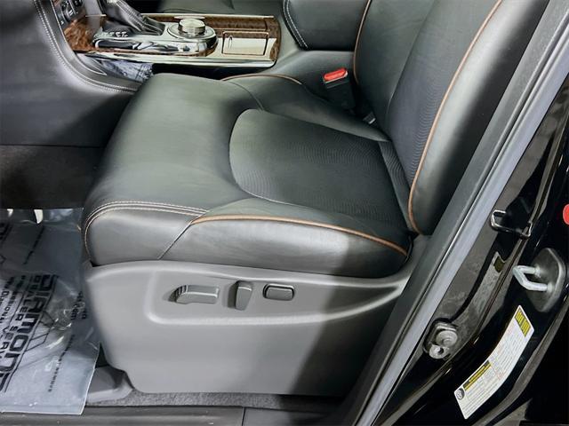 Photo of 2020 Super Black Nissan Armada