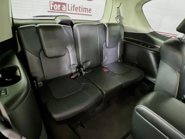Photo of 2020 Super Black Nissan Armada