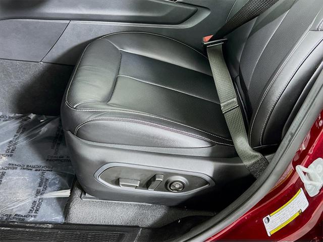 Photo of 2023 Velvet Red Pearlcoat Jeep Grand Cherokee