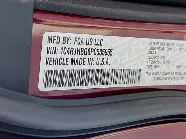 Photo of 2023 Velvet Red Pearlcoat Jeep Grand Cherokee