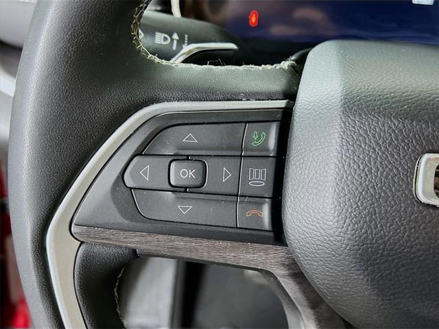 Photo of 2023 Velvet Red Pearlcoat Jeep Grand Cherokee