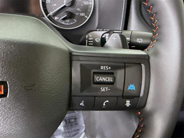 Photo of 2025 Super Black Nissan Rogue