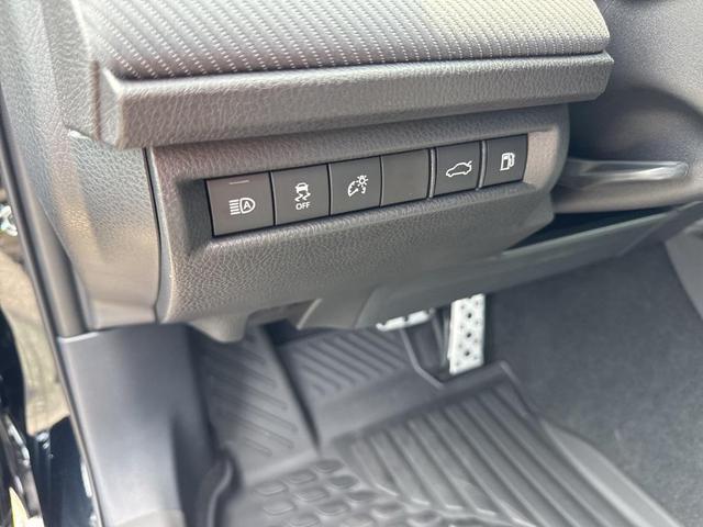 Photo of 2025 Black Toyota Camry