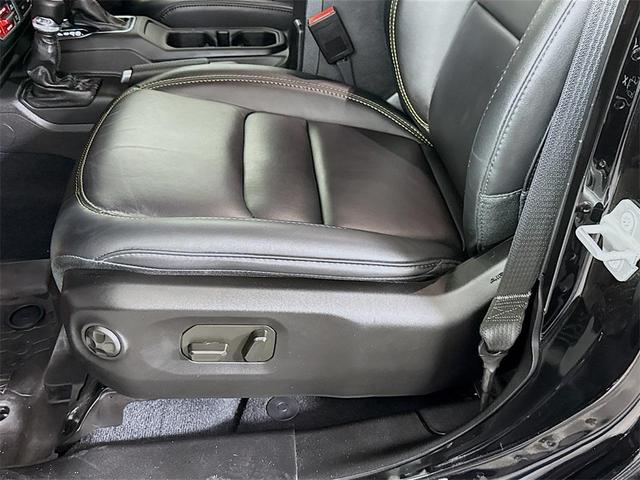 Photo of 2024 Black Clearcoat Jeep Wrangler