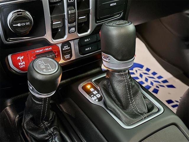 Photo of 2024 Black Clearcoat Jeep Wrangler