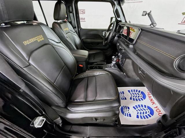 Photo of 2024 Black Clearcoat Jeep Wrangler