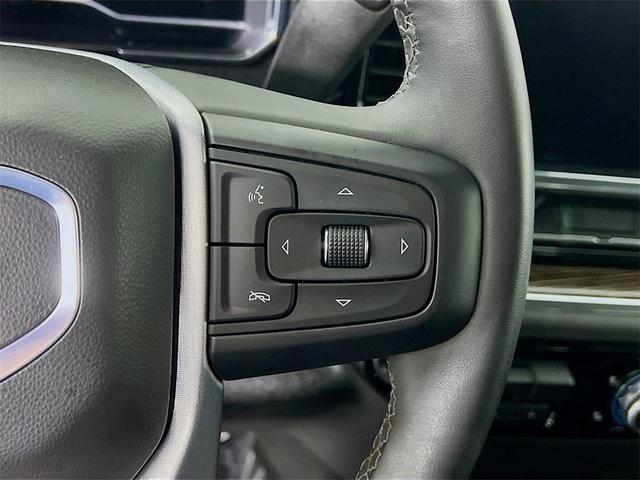 Photo of 2024 Summit White GMC Sierra 2500